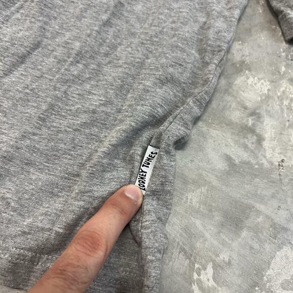 Vintage 90's Looney Tunes Bugs Bunny Football Gray 3/4 Sleeve Pullover Shirt LRG - Picture 6 of 8